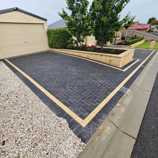 Brick Paver Driveway Charcoal and Oatmeal | Easy Wall Oatmeal with Bullnose Cap | Maxwell Landscapes